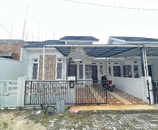 Di Jual Rumah Tengah Kota Jl. Arifin Ahmad