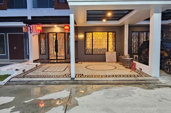 Dijual Rumah 2 Lantai Jl. Riau Ujung Pekanbaru