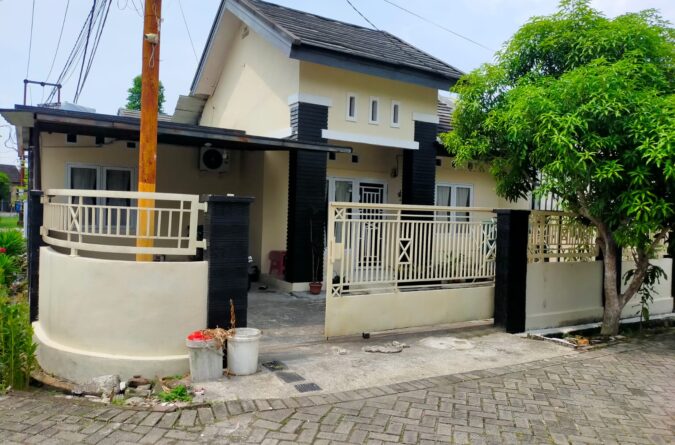 Dijual Rumah Jl. Kapau Sari Villa Mayang Asri Pekanbaru